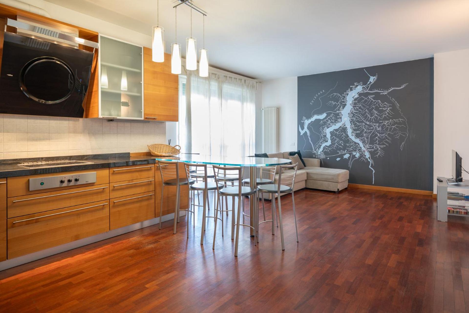 Large Well-Equipped Appartement Near Como Lake Lecco Eksteriør bilde